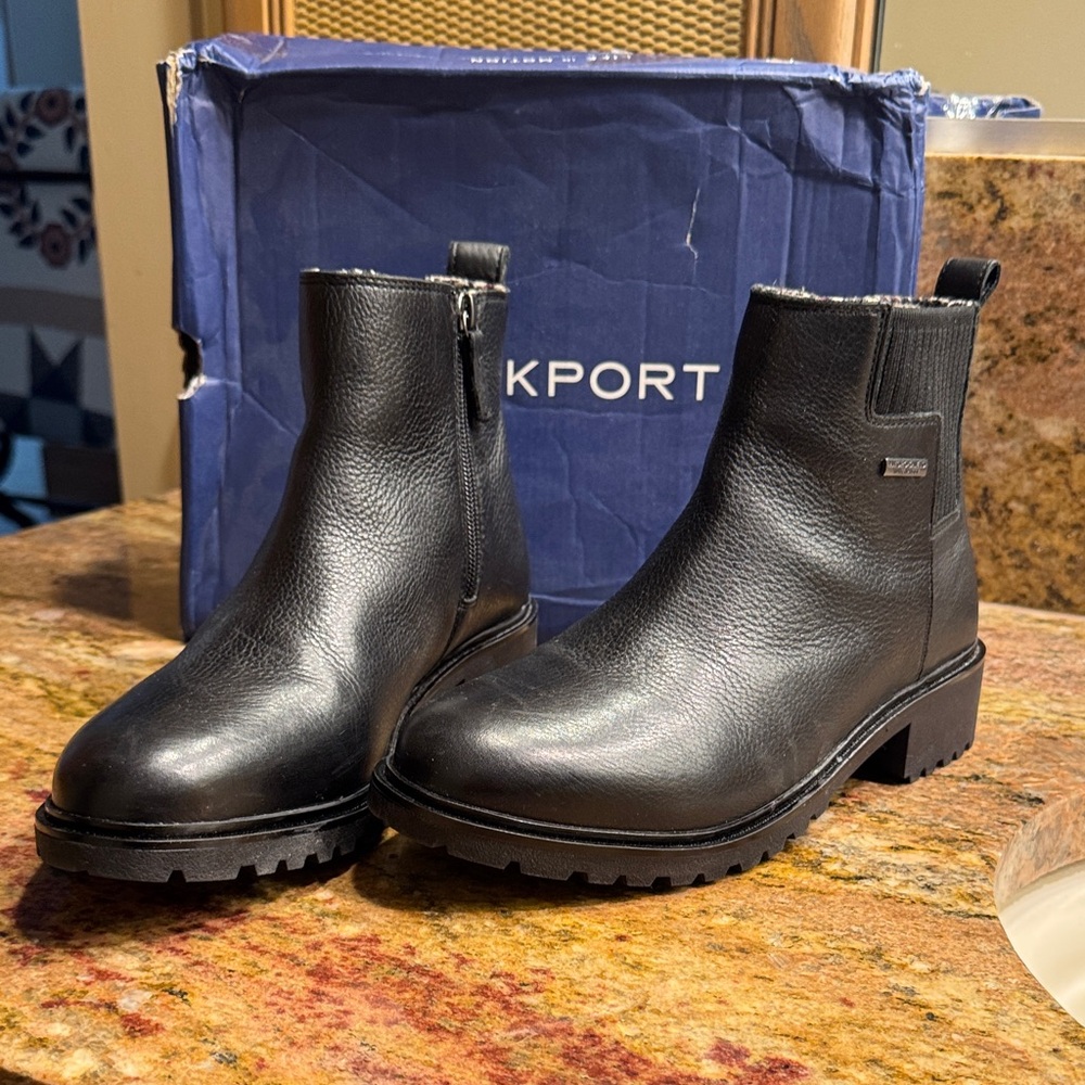 Rockport Black Leather Chelsea Boots